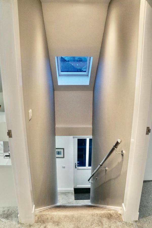 Leworin Appartement Stirling Buitenkant foto