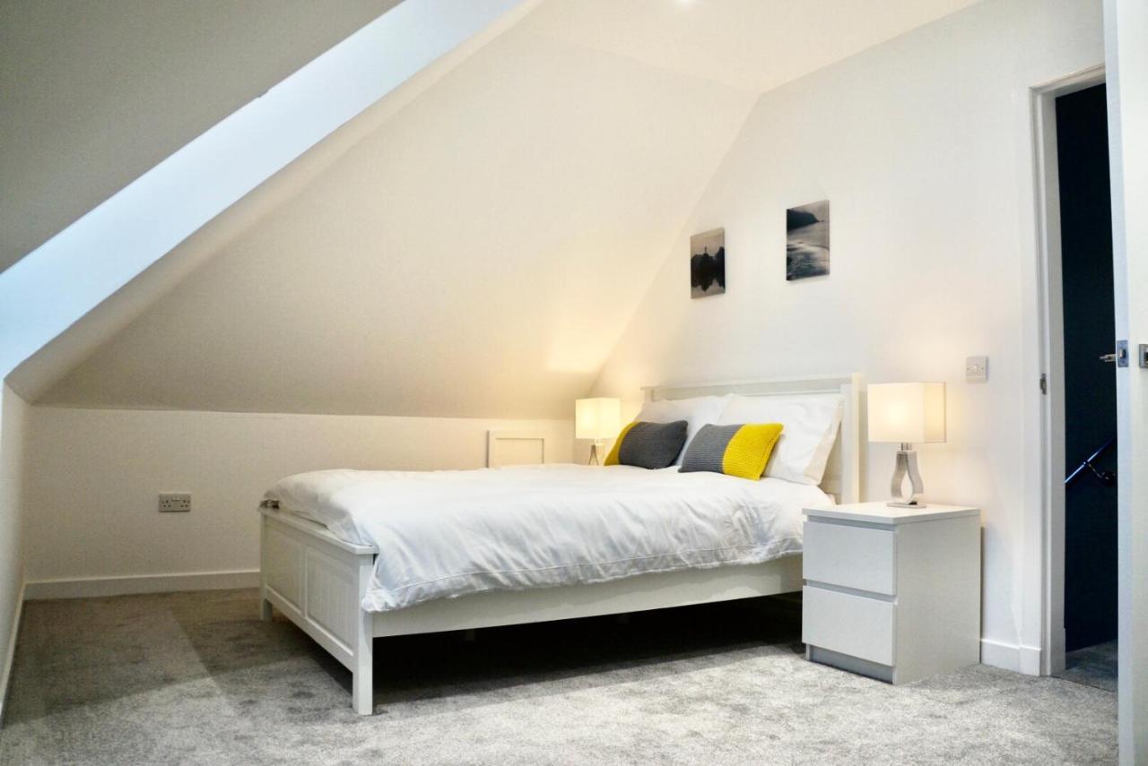 Leworin Appartement Stirling Buitenkant foto