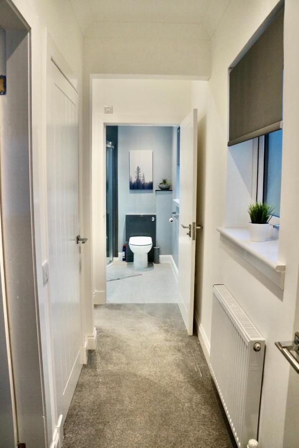 Leworin Appartement Stirling Buitenkant foto