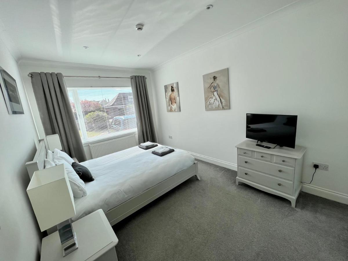 Leworin Appartement Stirling Buitenkant foto